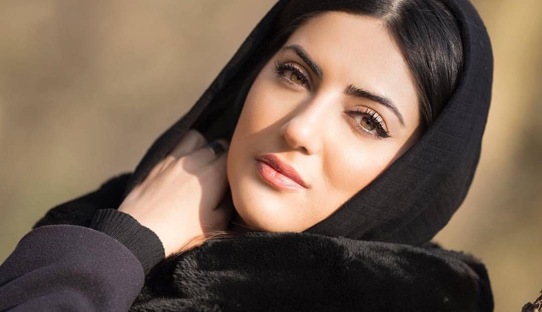 چهره‌ها/ استایل تینیجری هلیا امامی در گورستان ماشین ها