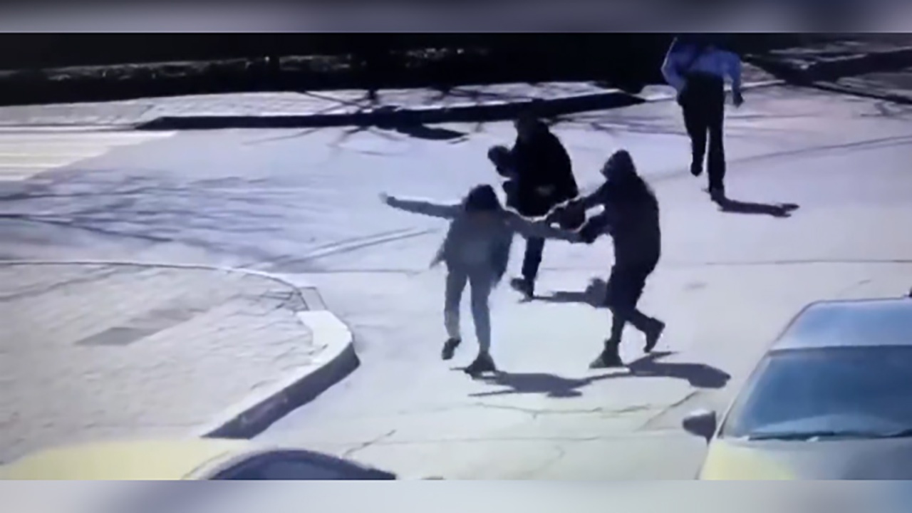 سرقت نافرجام از یک خانم در روسیه!