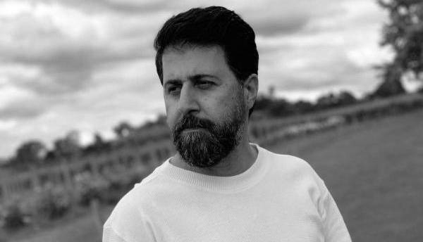 جنجال هومن حاجی عبدللهی در توییتر؛ گور پدر حرف مردم!