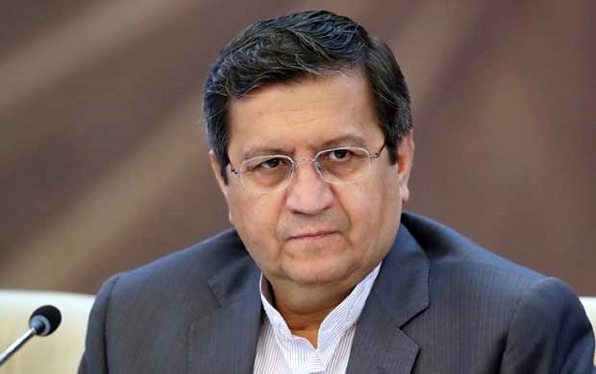 همتی: حذف ارز ۴۲۰۰ تومانی قطعا منجر به افزایش قیمت ها می شود