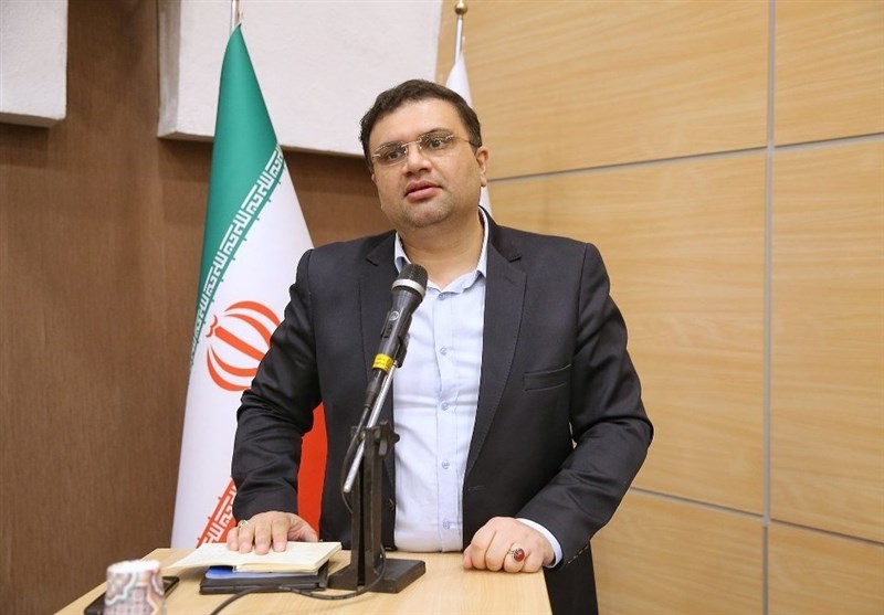 اصولی: پیشنهادی برای برکناری کامرانی فر مطرح نبود اصولی: پیشنهادی برای برکناری کامرانی فر مطرح نبود