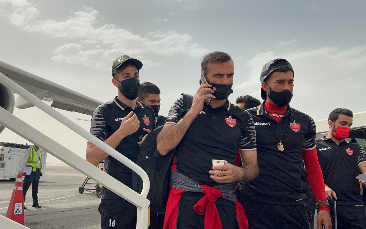 پرسپولیس با چارتر راهی اصفهان شد