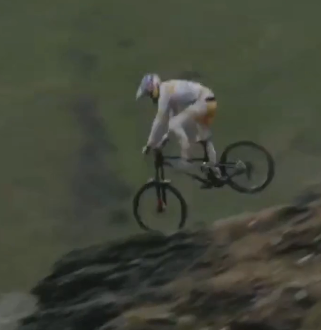 خدا بیامرز دوچرخه سوار خوبی بود