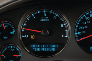 فشار هوای درون تایر چگونه اندازه گیری می‌شود؟