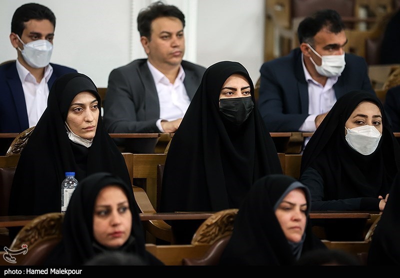 دیدار جمعی از معلمان و فرهنگیان با قالیباف