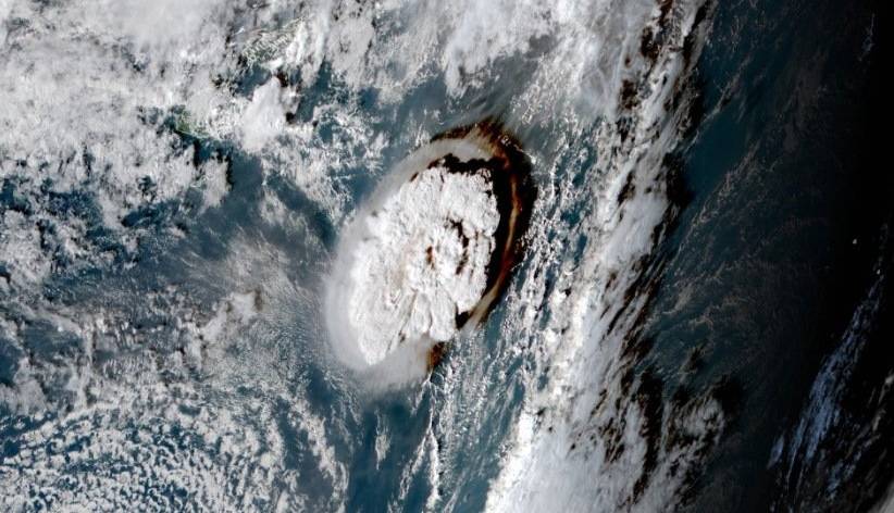 ناسا شواهدی از اثر فوران عظیم آتشفشان تونگا بر فضا یافت