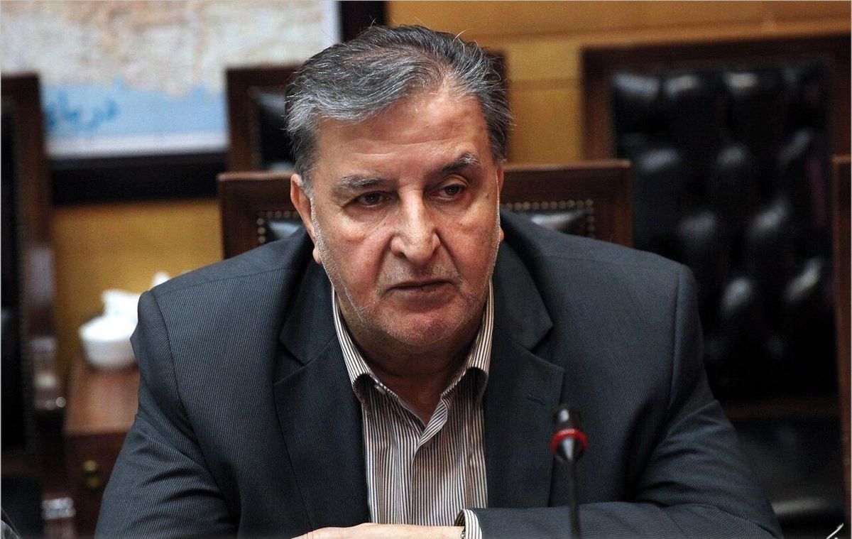 نماینده اصولگرای ادوار مجلس: بعید میدانم دولت قادر به پرداخت یارانه ۴۰۰ هزار تومانی باشد