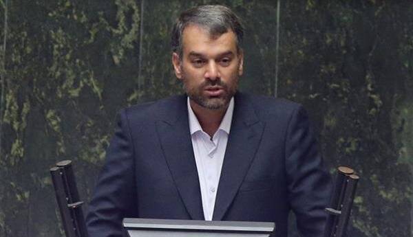 نماینده مجلس: دو شرط واردات خودرو توهین به مردم است نماینده مجلس: دو شرط واردات خودرو توهین به مردم است