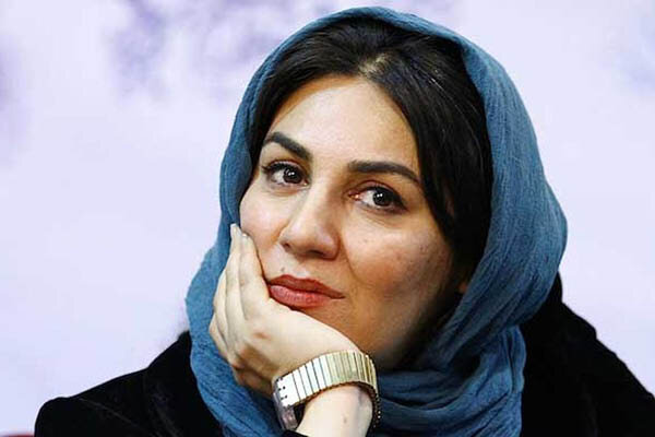 ستاره اسکندری با پوشش زیبای بلوچ در رونمایی آلبوم همایون شجریان