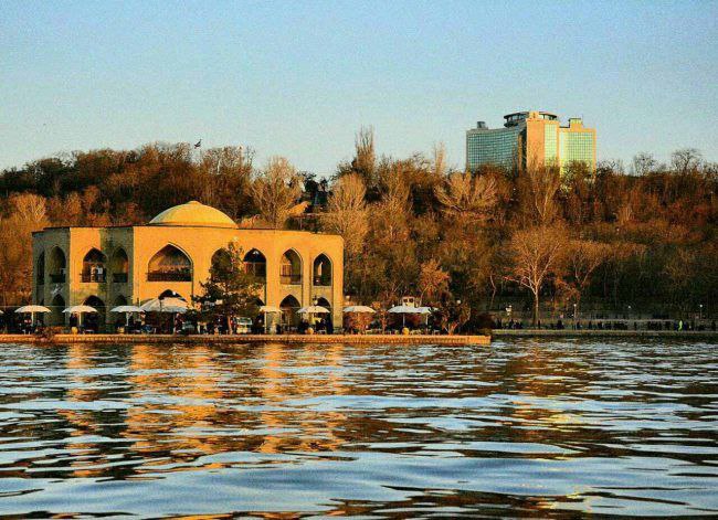 عمارت ائل گلی در تبریز