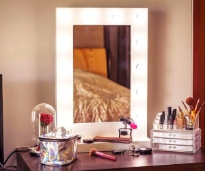 چند ایده ساده و البته جذاب برای چیدمان میز آرایش