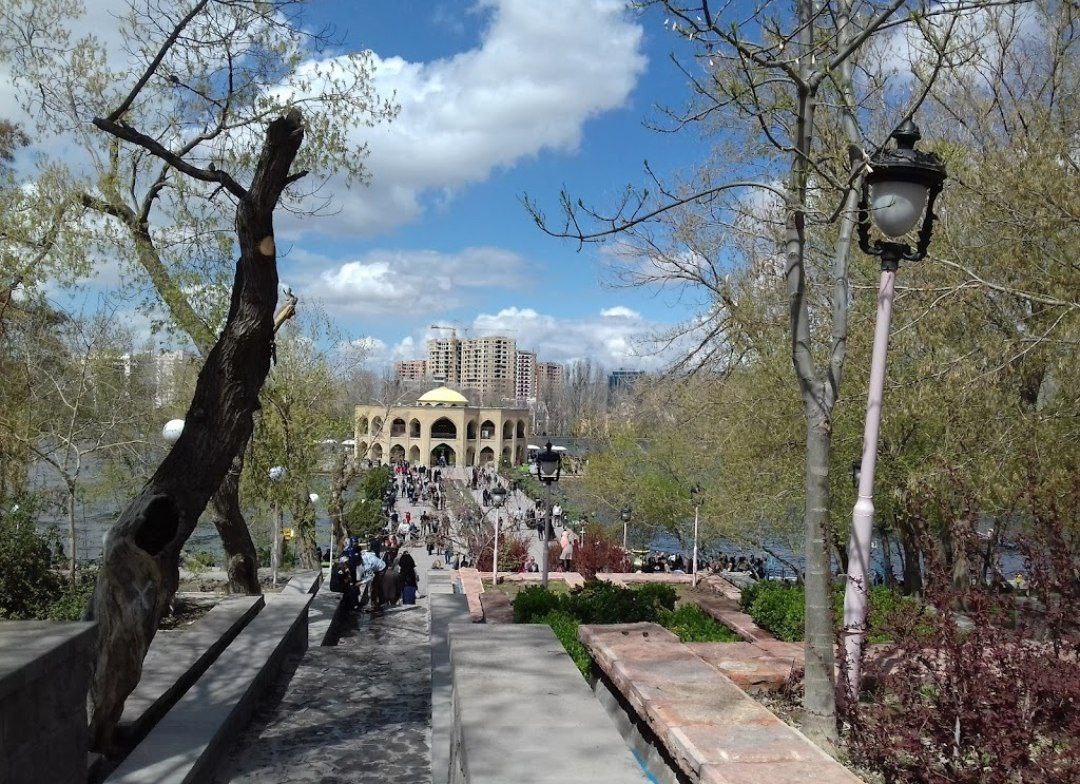 عمارت ائل گلی در تبریز