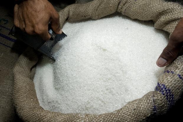برکناری یک مدیر به علت امتناع از عرضه شکر