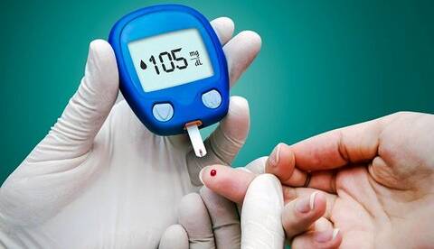 اینفوگرافی؛ ۶ نشانه که می‌گویند قند خون‌تان بالاست