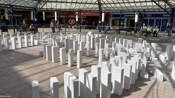 سقوط ۷۰۰۰ دومینوی بتنی در ۳۰ دقیقه