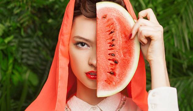 ماسک بادام و هندوانه برای شفاف و صاف شدن پوست