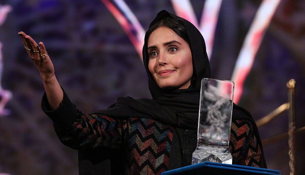 صحبت‌های الناز شاکردوست پس از کسب جایزه بهترین بازیگر زن جشن منتقدان