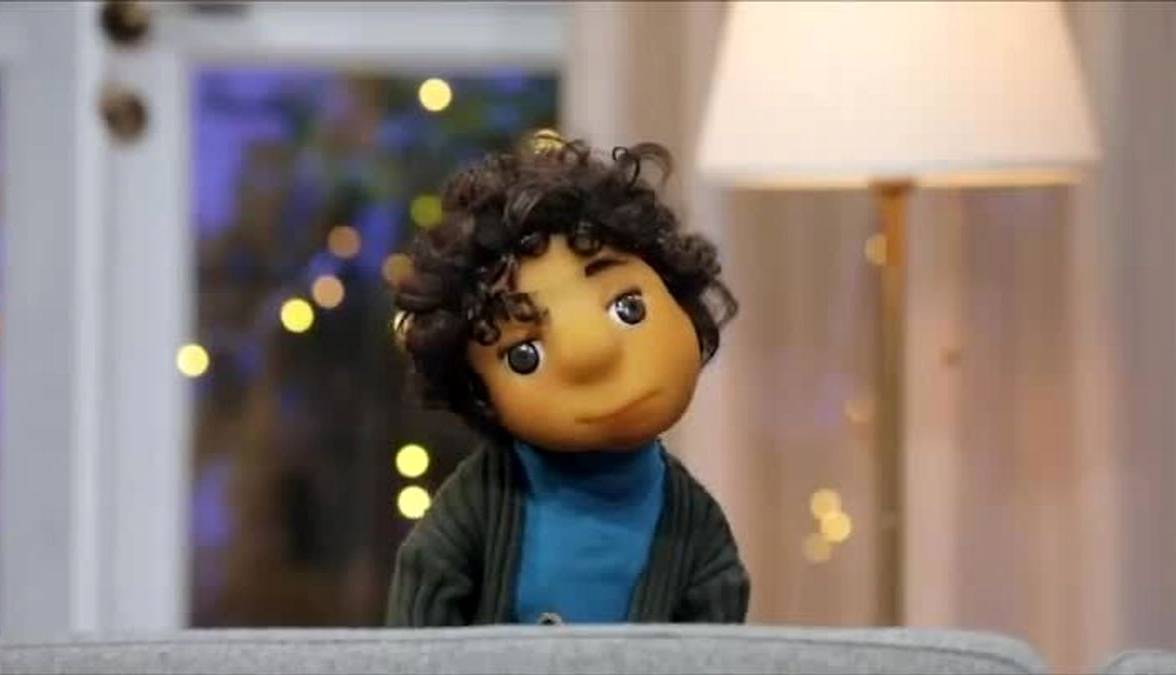 بچه هوس خوراکی های خراسان رو کرده!