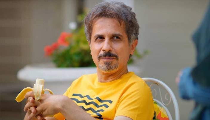 از قدیم گفتن کرم از خود درخته