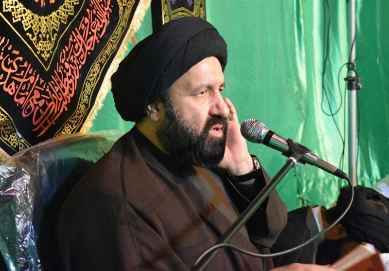 آداب غذا خوردن چیه؟