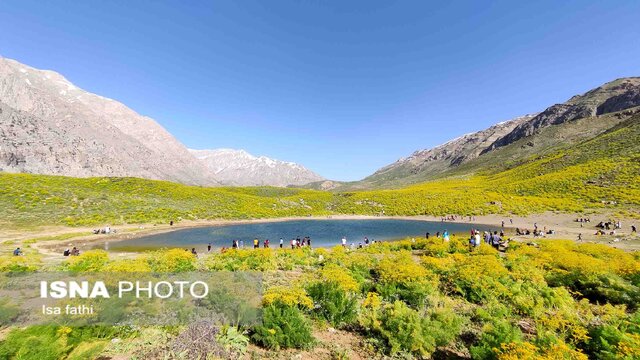 دریاچه زیبای «کوه گل» سی‌سخت