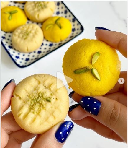 شیرینی خانگی ساده و خوشمزه