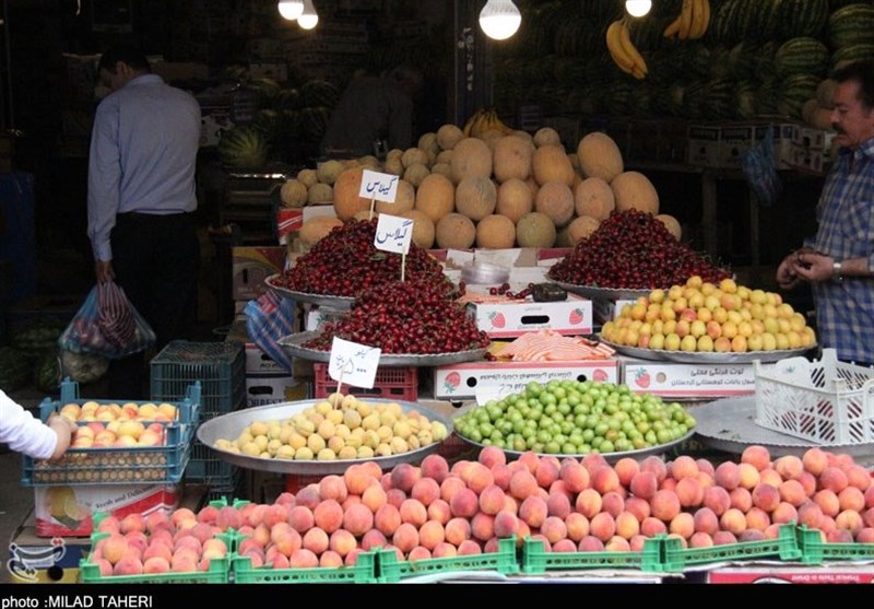 روند نزولی قیمت میوه‌های نوبرانه در همدان