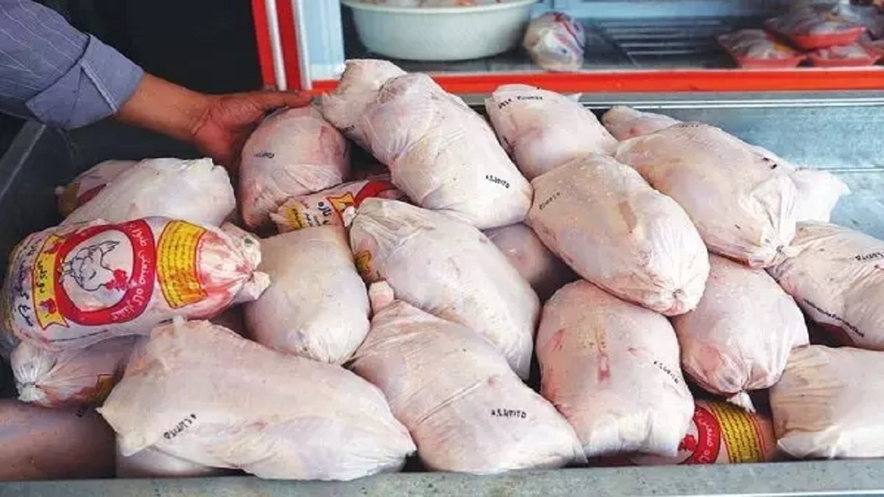 کشف و ضبط گوشت مرغ غیربهداشتی در مریوان