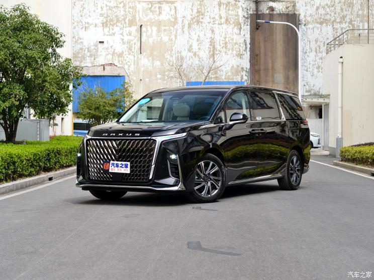 نگاهی به مینی‌ون لاکچری «مکسوس»