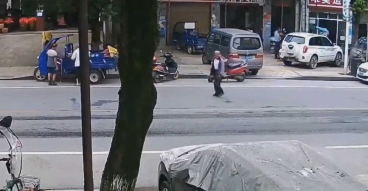 کل خیابونو نابود کرد!