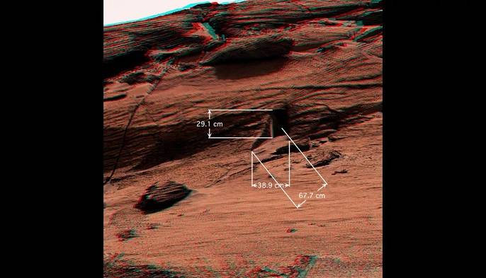 غار کشف شده در مریخ ارتباطی با موجودات فضایی ندارد