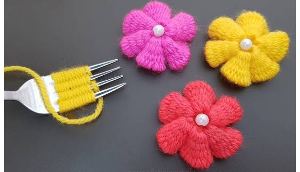 گل کاموایی زیبا برای تزئین لباس