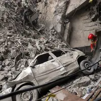 آخرین خبرها از فاجعه متروپل آبادان/ پیمانکار کشته شد؛ 50 نفر همچنان زیرآوار