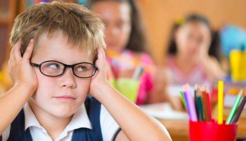 نشانه های بیش فعالی چیست؟