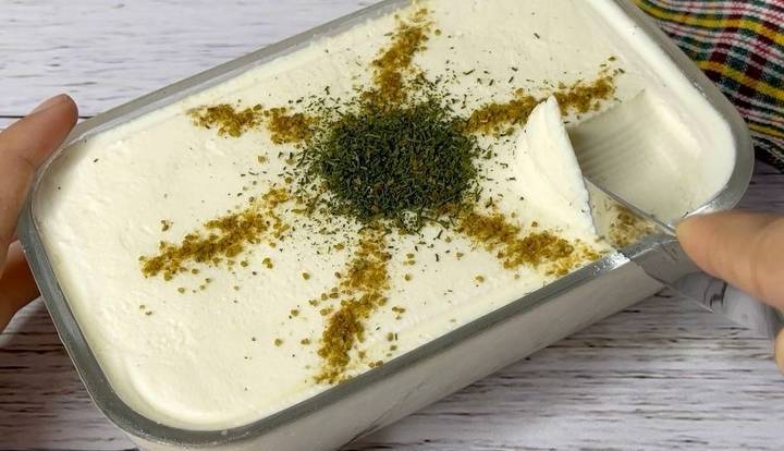 طرز تهیه پنیر خامه ای خانگی ساده و خوشمزه