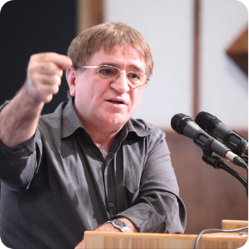 جوابیه دکتر انوشه در رابطه با ویدئوی منتشر شده از او در ساختمان عبدالباقی