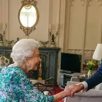 دیدار امیر قطر با ملکه انگلیس در لندن