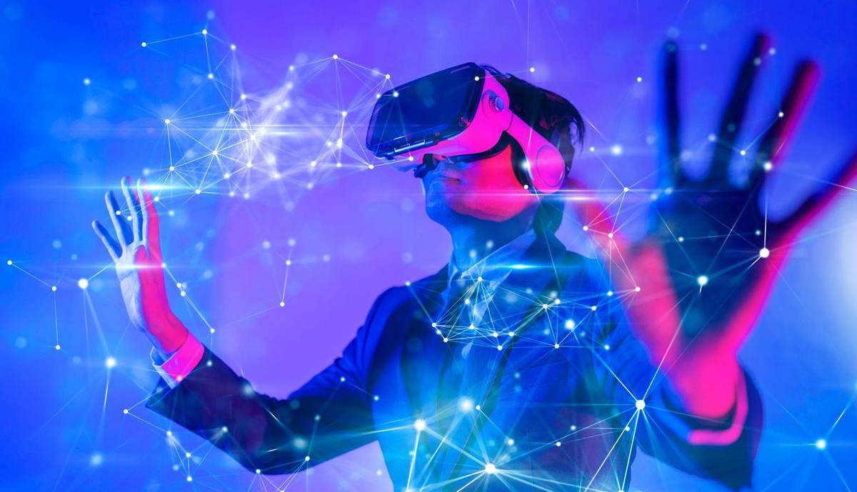 وزیر هوش مصنوعی امارات: قتل در متاورس باید جنایت واقعی تلقی شود