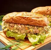 ساندویچ تن ماهی مخصوص فرانسوی