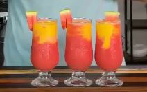 یک اسموتی جذاب با موز و هندوانه!