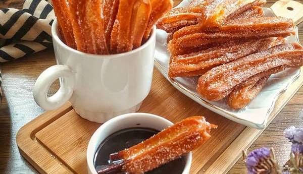 آموزش «چوروس» شیرینی اسپانیایی