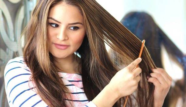 روش درست شانه زدن موها که نمی‌دانستید