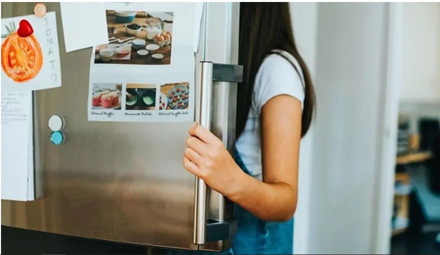 اگر در یخچال باز بماند چه میشود؟ اگر در یخچال باز بماند چه میشود؟