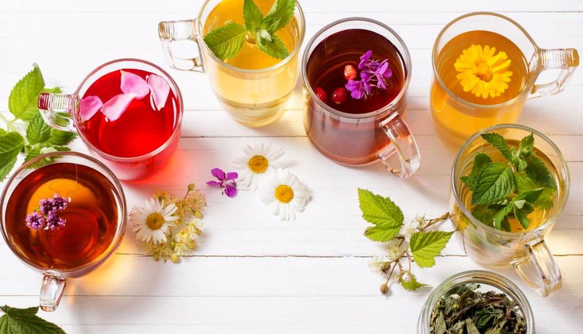 زیاد خوردن دمنوش‌ها کبدتان را از بین می‌برد