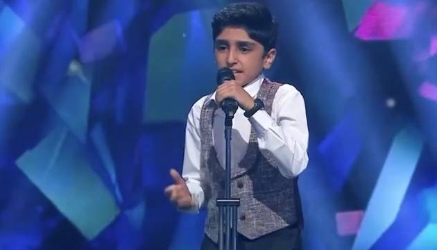 اجرای قطعه کردی توسط علی طولابی در نیمه نهایی عصر جدید