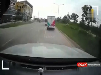 تصادف وحشتناک شاسی بلند با موتور و وانت