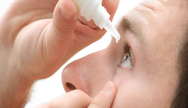 با استفاده از این قطره چشم نیازی به عینک طبی ندارد