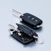 بررسی امکان باز شدن قفل ماشین با کلیدهای دیگر