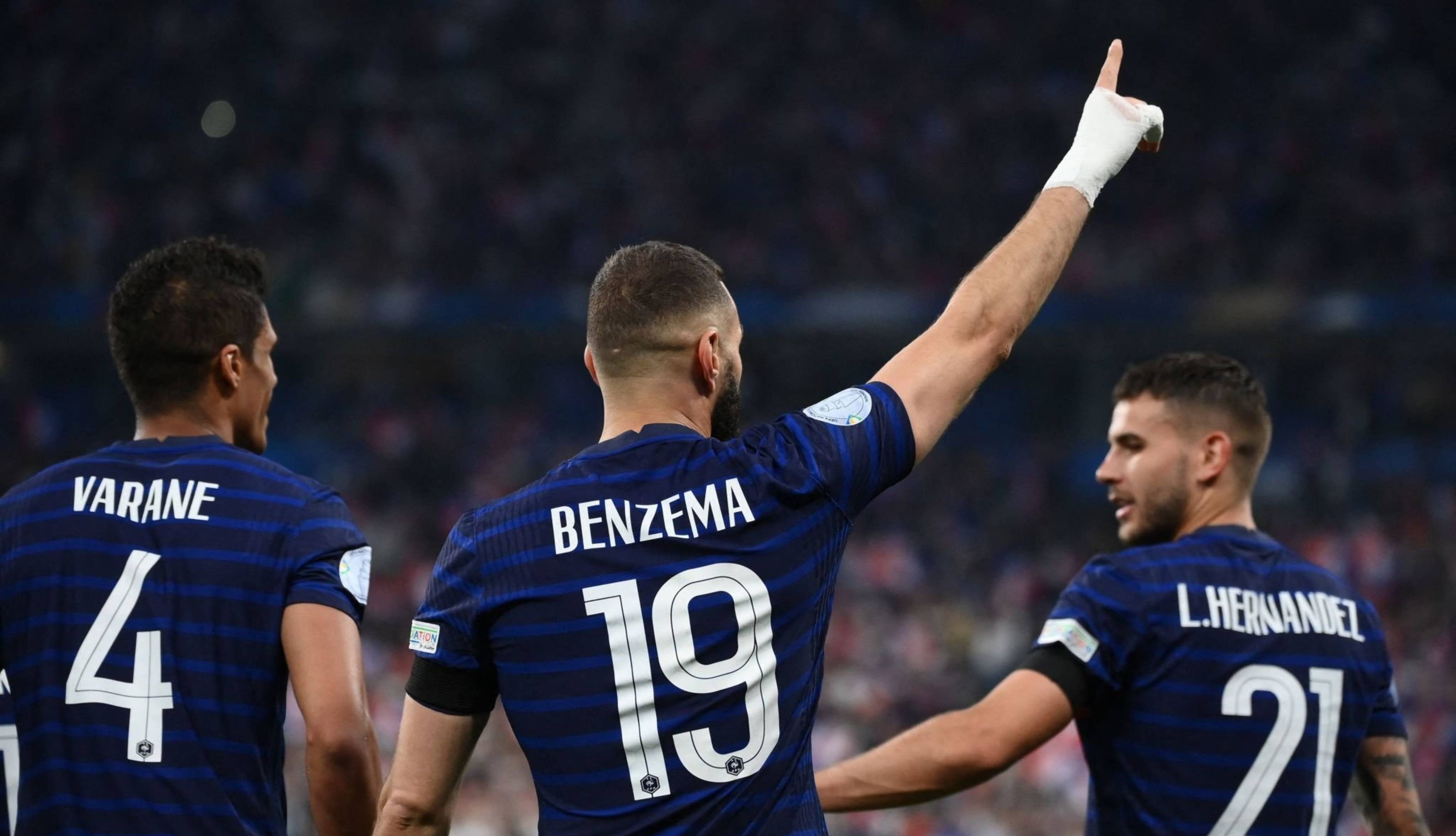 کریم بنزما رکورد زد