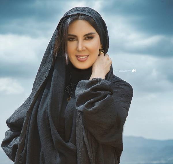 چهره‌ها/ پاریس گردی لیلا بلوکات با استایل لاکچری و زیبا